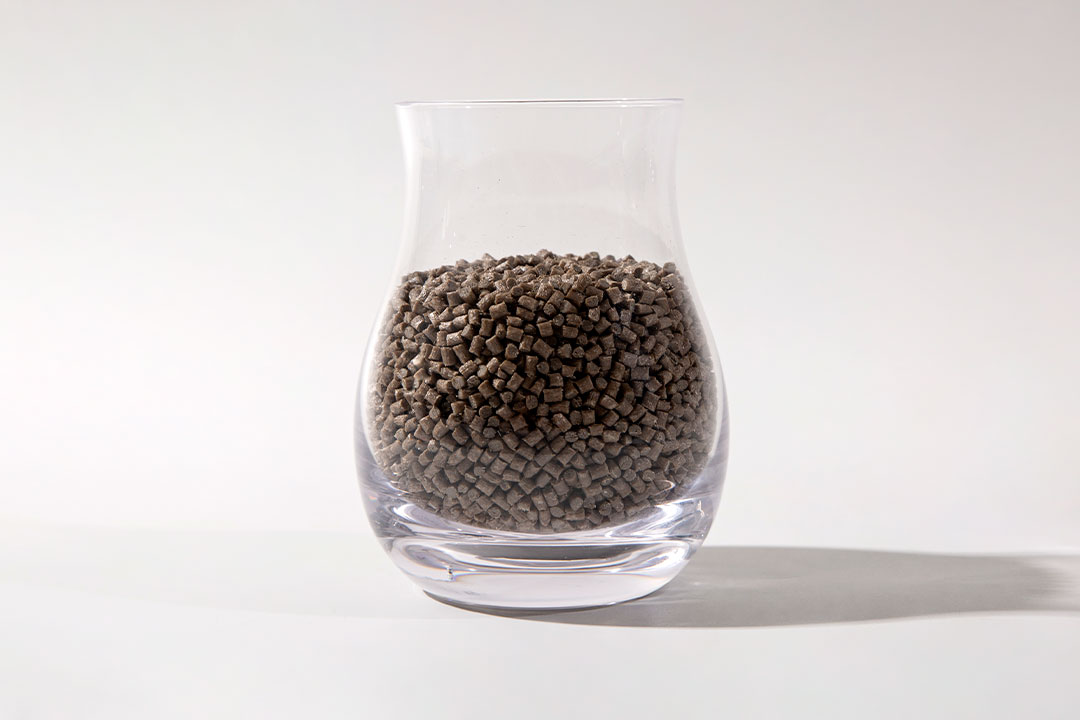 立昌的氟塑料可以應(yīng)用的行業(yè)可不止一個(gè)！